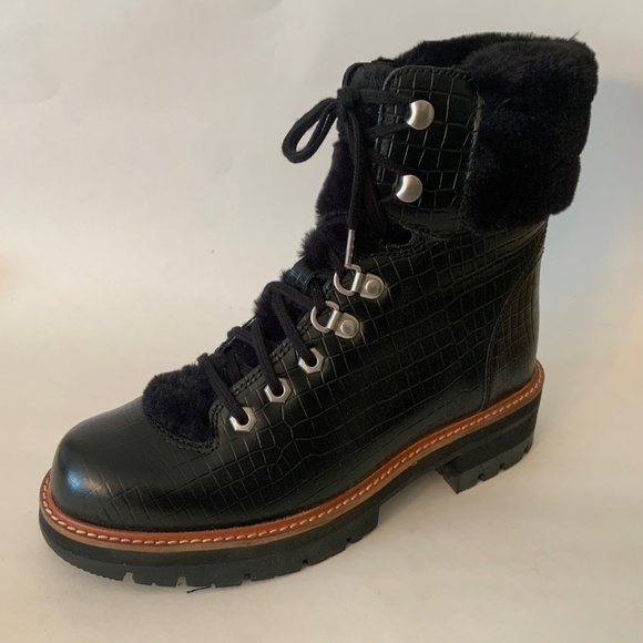 Clarks ORIANNA HIKER Black Leather Lace Up Hiking Winter Boots Ankle Booties 6.5 - Picture 16 of 16